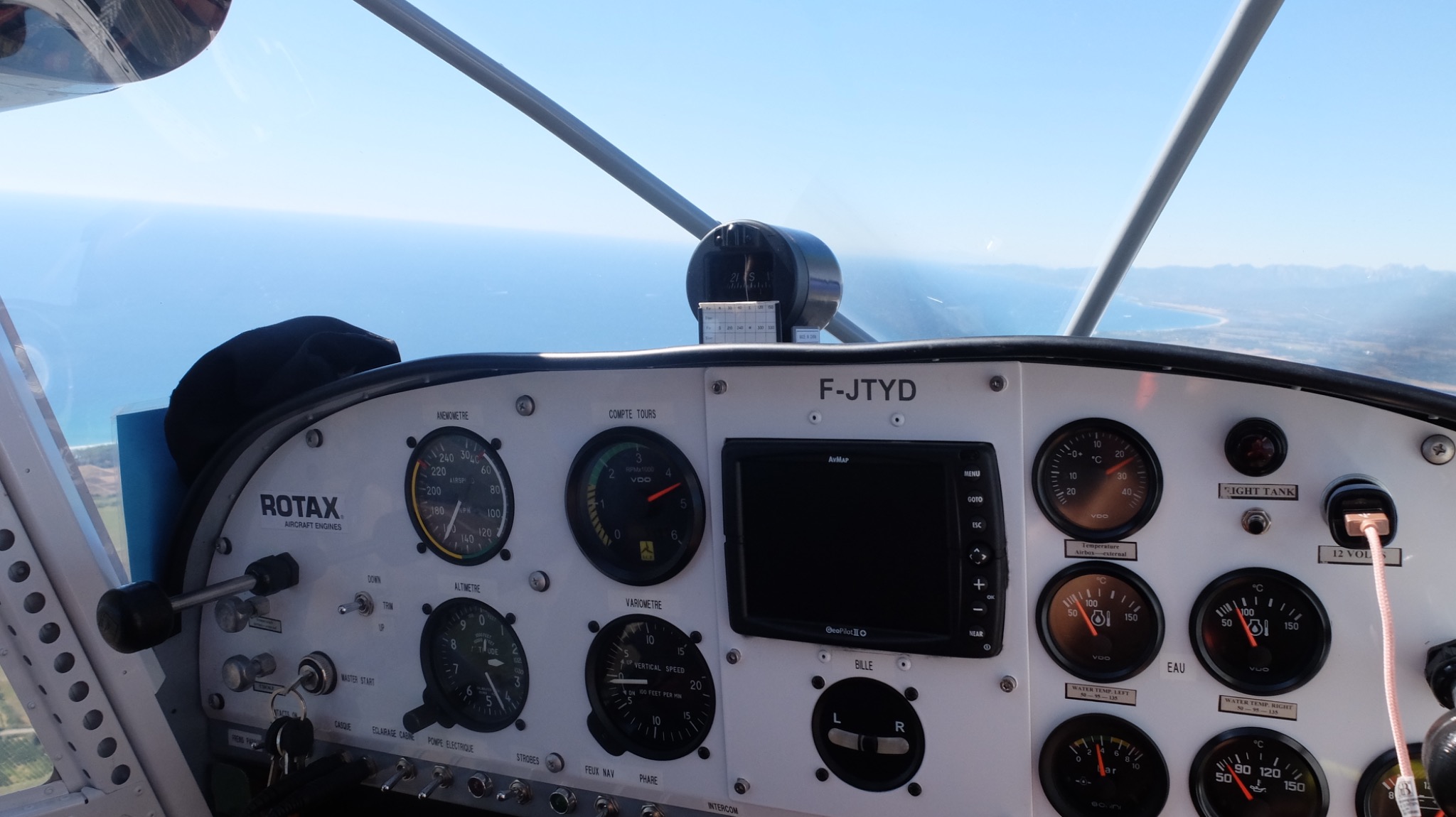 Cockpit d’un ULM multiaxe